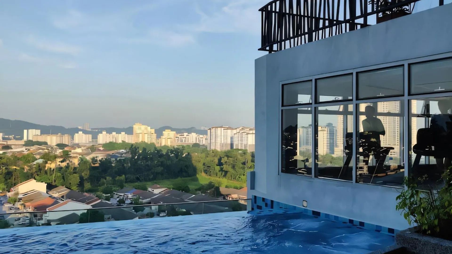 Pinnacle Sri Petaling Kuala Lumpur 0*,